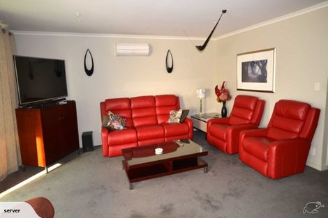 Photo of property in 209/136 Marine Parade, Mount Maunganui, 3116