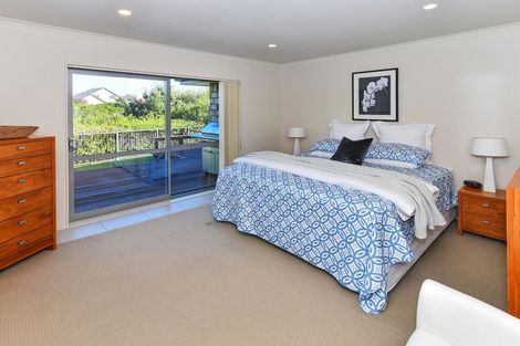 Photo of property in 6 Stranraer Crescent, Wattle Downs, Auckland, 2103