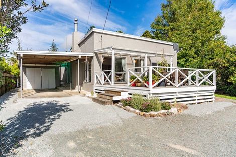 Photo of property in 1899 Paparoa Valley Road, Paparoa, 0571