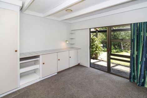 Photo of property in 5a Jensen Place, Frankleigh Park, New Plymouth, 4310