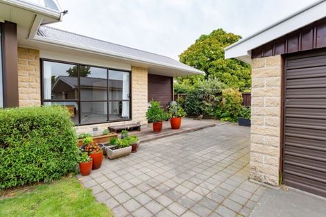 Photo of property in 15 Penwood Street, Russley, Christchurch, 8042