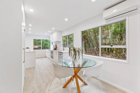 Photo of property in 176 Universal Drive, Henderson, Auckland, 0610