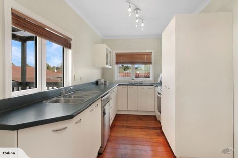 Photo of property in 11 Albert Street, Papakura, 2110