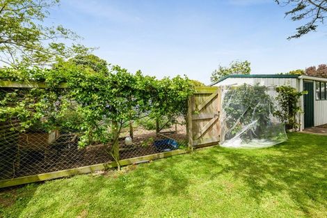 Photo of property in 242 Waihi Road, Hawera, 4610