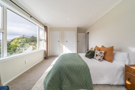 Photo of property in 84 Paremata Road, Paremata, Porirua, 5024