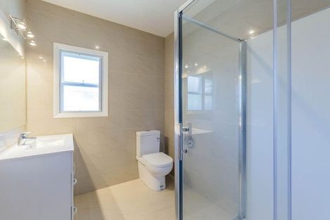 Photo of property in 168 Titirangi Road, New Lynn, Auckland, 0600