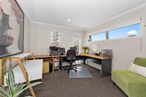 Photo of property in 1/50 Kowhai Street, Hamilton Lake, Hamilton, 3204