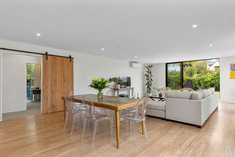 Photo of property in 3 Saint Martins Road, Saint Martins, Christchurch, 8022