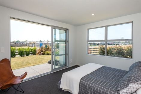 Photo of property in 1 Catchpole Place, Woodend, 7610