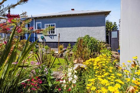 Photo of property in 21 Egmont Street, Patea, 4520