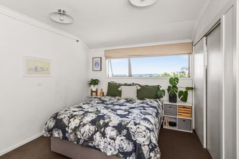 Photo of property in 88 Kent Terrace, Taradale, Napier, 4112