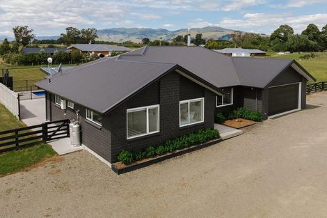 Photo of property in 34 Robbie Lane, Ashhurst, Palmerston North, 4470