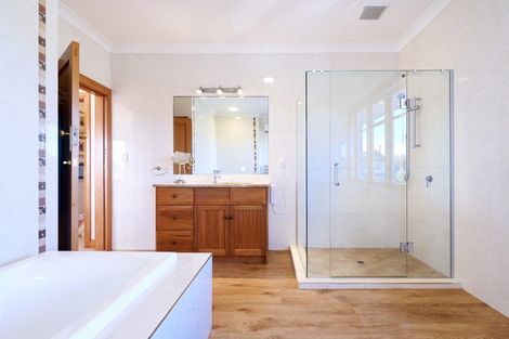 Photo of property in 26a Cameron Road, Bluff Hill, Napier, 4110