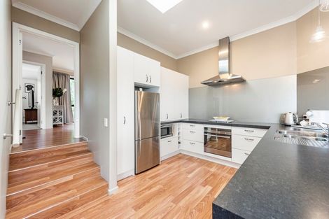 Photo of property in 10 Cullen Place, Nelson South, Nelson, 7010