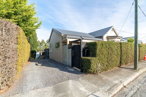 Photo of property in 37 Stanley Street, Kenmure, Dunedin, 9011