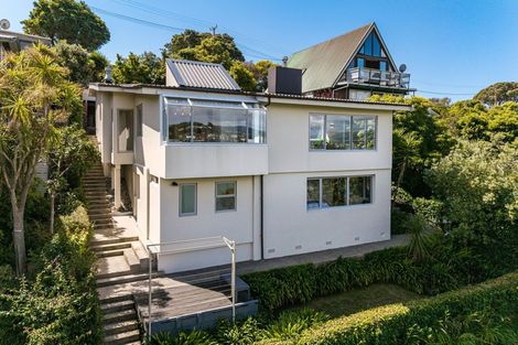 Photo of property in 40 Seaview Road, Paremata, Porirua, 5024