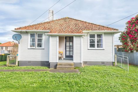 Photo of property in 39 Smith Street, Waverley, 4510