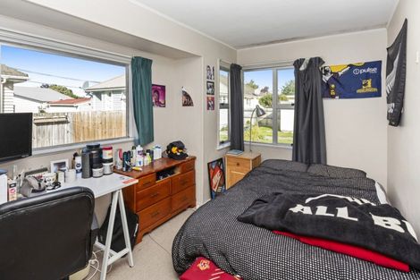 Photo of property in 25a Auburn Avenue, Upper Riccarton, Christchurch, 8041