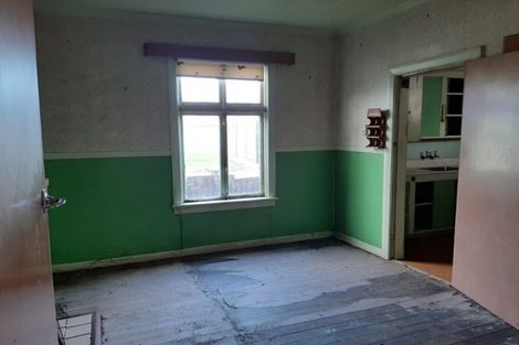 Photo of property in 17 Burns Street, South Dunedin, Dunedin, 9012