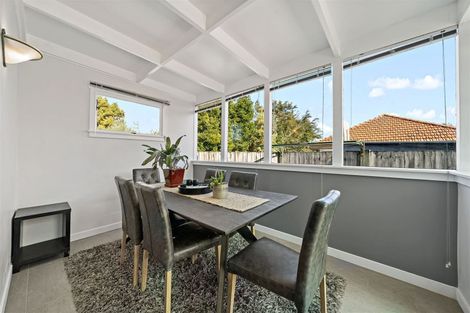 Photo of property in 140 Don Buck Road, Massey, Auckland, 0614