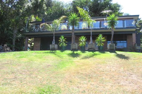 Photo of property in 114 Pemberton Avenue, Bayview, Auckland, 0629