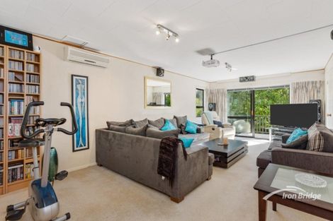 Photo of property in 2/82 Verbena Road, Birkdale, Auckland, 0626