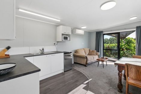 Photo of property in 154 Ohinepanea Road, Pukehina, Te Puke, 3186