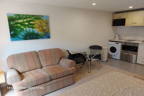 Photo of property in 23 Emily Place, Bellevue, Tauranga, 3110