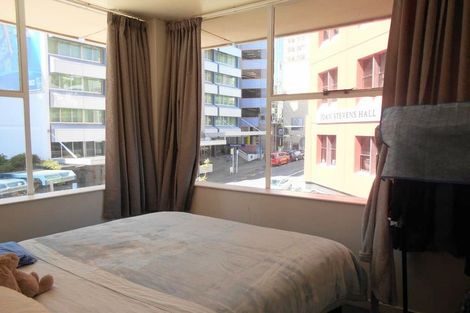 Photo of property in Terrace Tower Apartments, 2b/126 The Terrace, Wellington Central, Wellington, 6011
