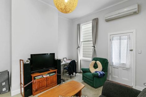 Photo of property in 82 Tinakori Road, Thorndon, Wellington, 6011