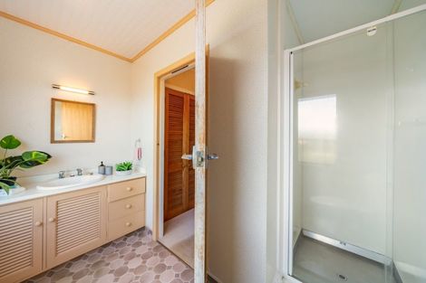 Photo of property in 139a Seatoun Heights Road, Miramar, Wellington, 6022