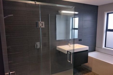 Photo of property in 82d Brooklands Road, Brooklands, New Plymouth, 4310