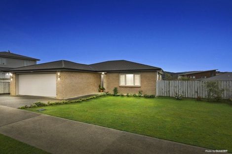 Photo of property in 255 Mark Avenue, Grenada Village, Wellington, 6037