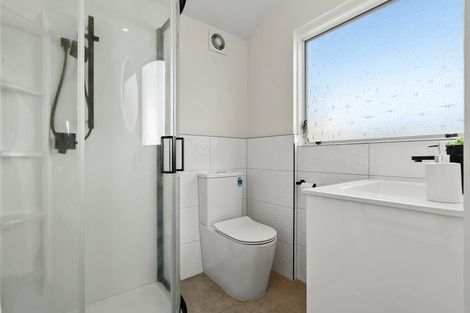 Photo of property in 26 Eugenia Rise, Totara Heights, Auckland, 2105