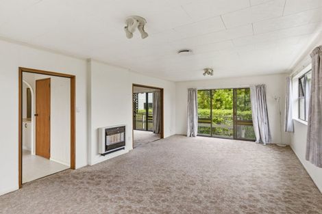 Photo of property in 27 Brandon Street, Otaki, 5512