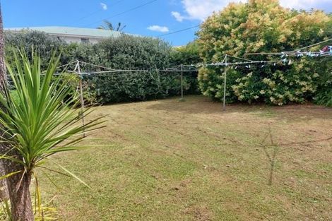 Photo of property in 4/162 Onewa Road, Northcote, Auckland, 0627