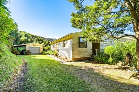Photo of property in 24 Tui Terrace, Waipori Falls, Outram, 9073