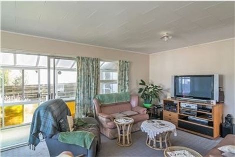 Photo of property in 69a Donovan Road, Paraparaumu Beach, Paraparaumu, 5032