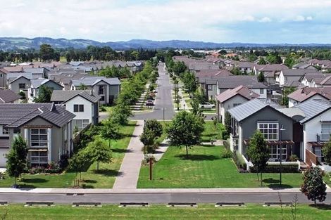 Photo of property in 19 Zabeel Crescent, Takanini, 2112