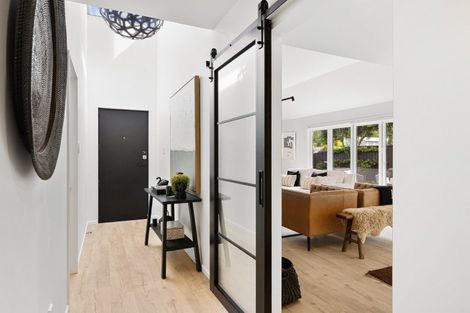 Photo of property in 120 Springfield Road, St Albans, Christchurch, 8014