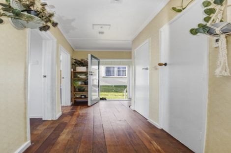 Photo of property in 13 Porritt Street, Paeroa, 3600