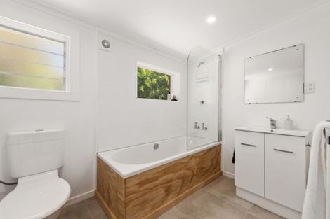 Photo of property in 22 Avian Road, Blue Mountains, Upper Hutt, 5371