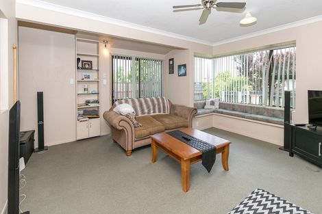 Photo of property in 14 Clematis Avenue, Pukete, Hamilton, 3200