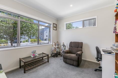 Photo of property in 8 Poaka Road, Hobsonville, Auckland, 0618
