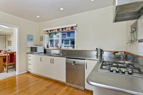 Photo of property in 7 Tilden Avenue, Hillcrest, Auckland, 0627