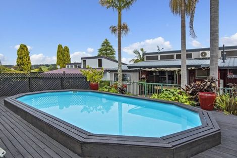 Photo of property in 30 Fairway Drive, Te Kamo, Whangarei, 0112