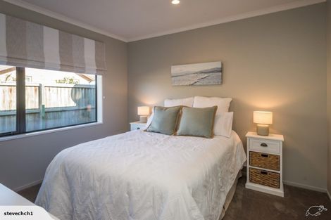 Photo of property in 3 Reka Street, Parklands, Christchurch, 8083