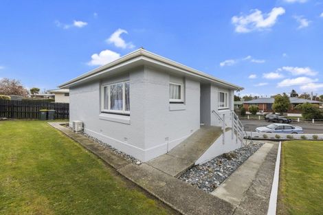 Photo of property in 5 Telfer Street, Balclutha, 9230
