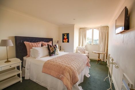 Photo of property in 180 Puketitiri Road, Poraiti, Napier, 4182