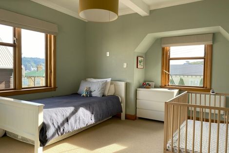 Photo of property in 100 Pirie Street, Mount Victoria, Wellington, 6011